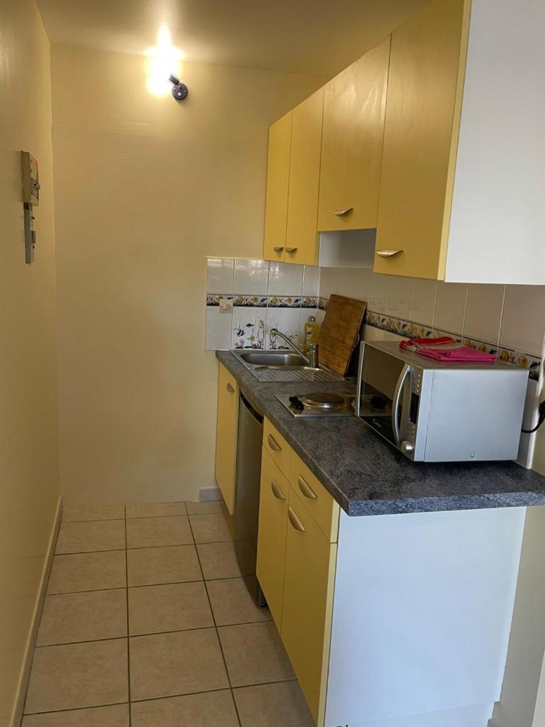 Appartement Ou Studio En Hyper Centre, Pour La Plage Et La Rue Pietonne Il Suffit De Traverser La Rue , Voir La Photo Principale Andernos-les-Bains Ngoại thất bức ảnh