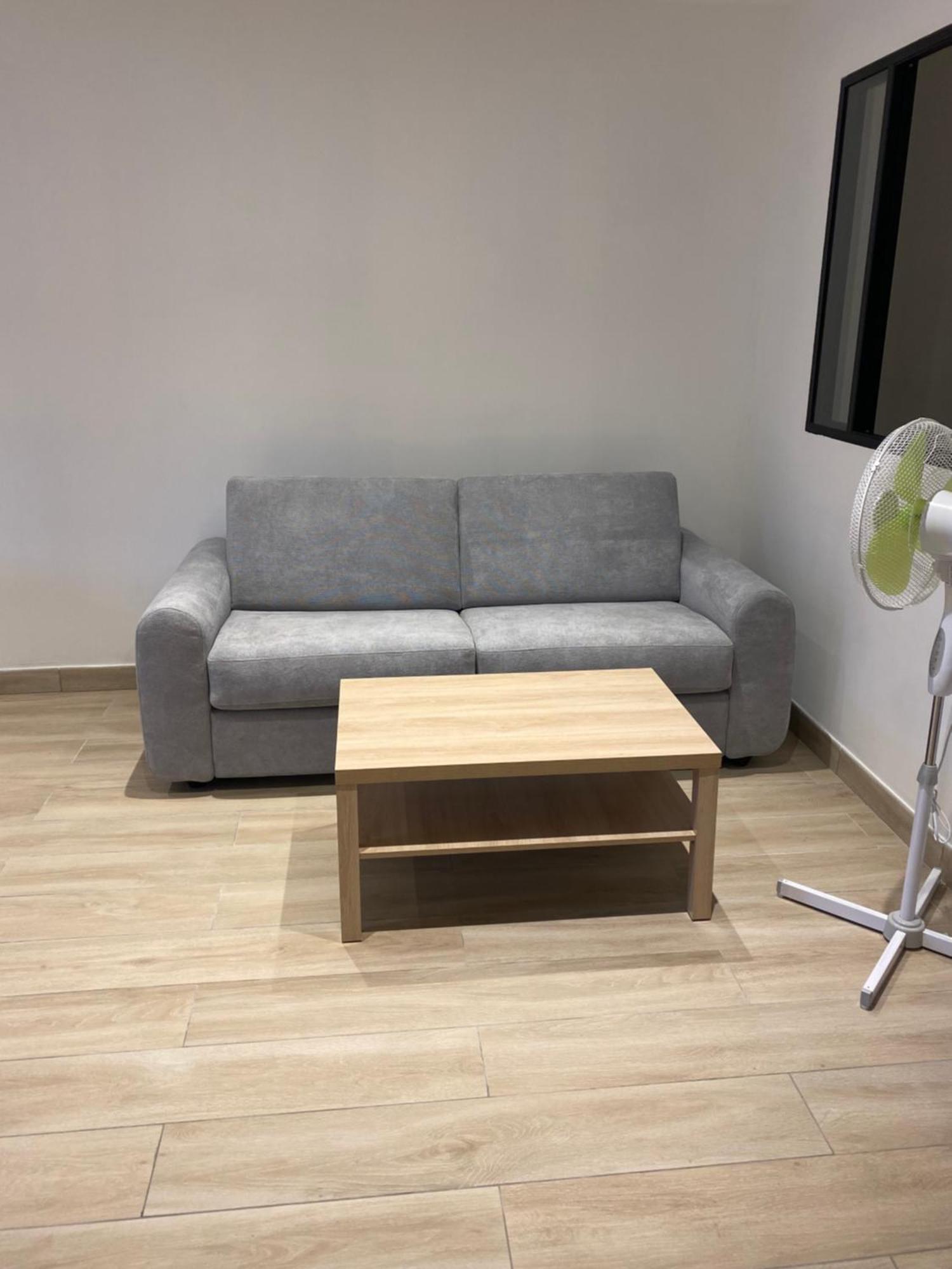 Appartement Ou Studio En Hyper Centre, Pour La Plage Et La Rue Pietonne Il Suffit De Traverser La Rue , Voir La Photo Principale Andernos-les-Bains Ngoại thất bức ảnh